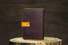 रिक्त . Rikt | Leather ~  Travel Wallet - Wine