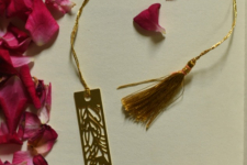 A Golden Tag ❉ Gold Plated Bookmarks - Peacock Feather 