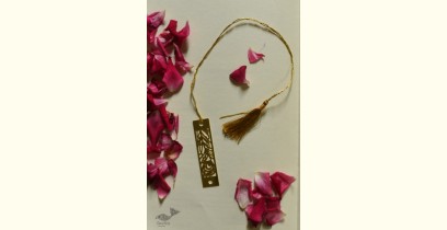 A Golden Tag ❉ Gold Plated Bookmarks - Peacock Feather 