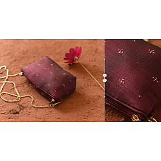 Dots & weaves ✣ Tangaliya Maroon Purse