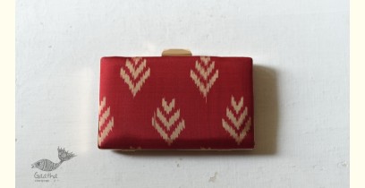 A pocket full of joy ✧ Patola Silk Clip Clutch / Sling Handbag - Red