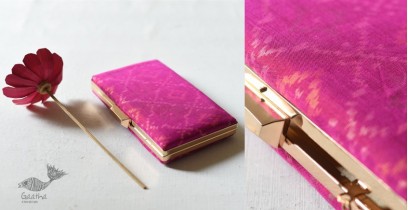 A pocket full of joy ✧ Patola Silk Clip Clutch / Sling Handbag - Pink