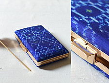 A pocket full of joy ✧ Patola Silk Clip Clutch / Sling Handbag - Royal Blue