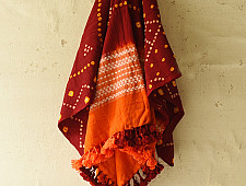 Winter's Call ❁ Tie & Dyed | Kutchi Bhujodi Weaving - Bandhani ( Tie-dyed ) Woolen Shawl - Maroon