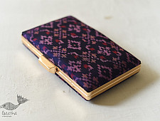 A pocket full of joy ✧ Patola Silk Clip Clutch / Ikat Sling Handbag