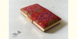 A pocket full of joy ✧ Patola Silk Clip Clutch / Ikat Sling Handbag - Red & Green