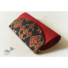 A pocket full of joy | Patola Clutch Purse - Red & Black