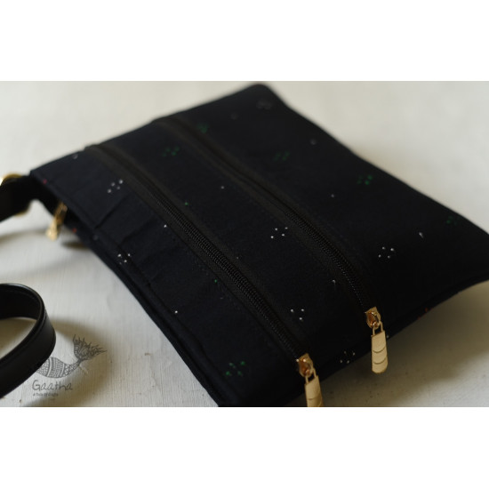 shop Tangaliya Sling Bag - Black 