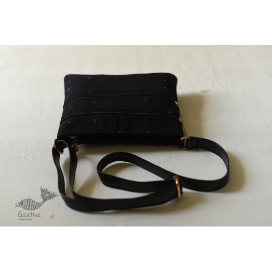 shop Tangaliya Sling Bag - Black 