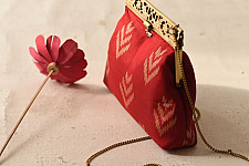 A pocket full of joy | Patola Red Clutch Purse