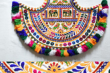 Wall Hanging ⁂ Kutchi Embroidered Traditional Fan Wall Hanging / Wall Piece -Vinjano