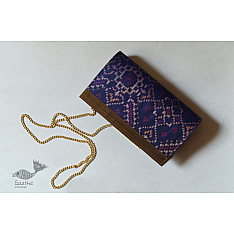 A pocket full of joy | Patola Purse - Blue