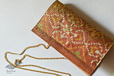 A pocket full of joy | Patola Purse - Golden