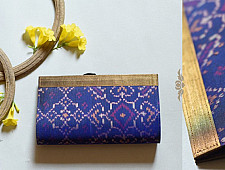 A pocket full of joy | Patola Purse - Blue