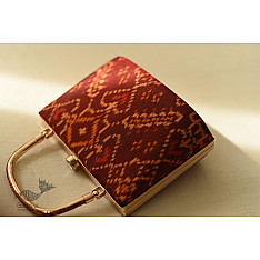 A pocket full of joy | Patola Silk Box Maroon Clutch