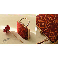A pocket full of joy | Patola Silk Box Maroon Clutch