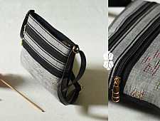 Dots & weaves ✣ Tangaliya Sling Bag - Black & Grey