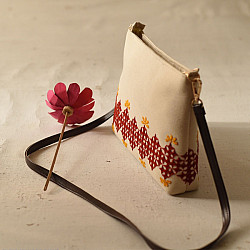 Dots & weaves | Embroidered Sling Bag - Off White