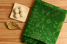 Vasant . वसंत ~ Woolen Patola Shawl ~ Green Swan Motif