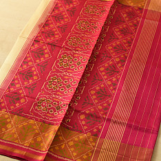 चंपा - चकली ⁂ Traditional Patola Silk Saree | ivory & Pink 