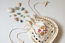 A pocket full of joy | Embroidered Potli Purse With Detachable Belt - Off White