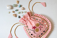 A pocket full of joy | Embroidered Potli Purse With Detachable Belt - Light Pinnk