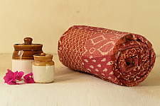 Tanka . टांका - Embroidered Cotton Quilt / Gudadi / Dohar