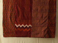 Tanka . टांका - Embroidered Cotton Quilt / Gudadi / Dohar - Reversible 
