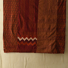 Tanka . टांका - Embroidered Cotton Quilt / Gudadi / Dohar