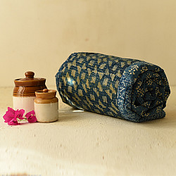 Tanka . टांका - Rajasthani Embroidered Kantha Running Stitch - Cotton Reversible Quilt / Gudadi - Indigo