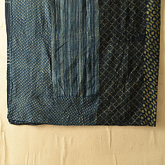 Tanka . टांका - Rajasthani Embroidered Kantha Running Stitch - Cotton Reversible Quilt / Gudadi - Indigo