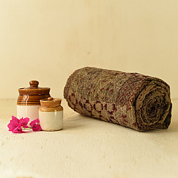 Tanka . टांका - Kantha Stitch ~ Reversible Embroidered Cotton Quilt / Gudadi