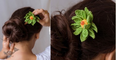 Crochet ✩  Hair Stick -Green Camellia 