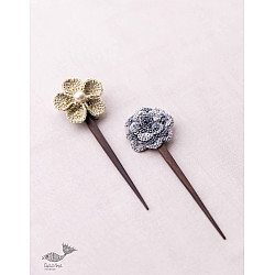 Crochet ✩ Metallic Thread Flowers Hair Stick (Pair)