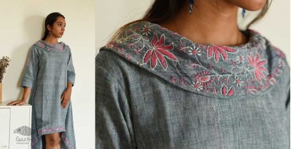 Tahzeeb . तहज़ीब ~ Handloom Cotton - Chikankari Embroidered Full Sleeve Tunic - Grey