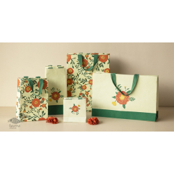 Senses Play ▣ Handmade Banana Fiber Paper ▣ Genda Phool Gift Bags - Pistachio (Set of 5) ▣ 19