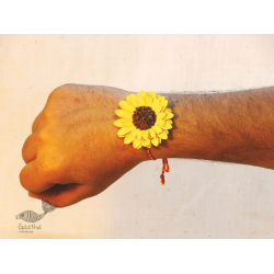 Sibling Bond ▣  "Sunflower" Handmade Phool Rakhi