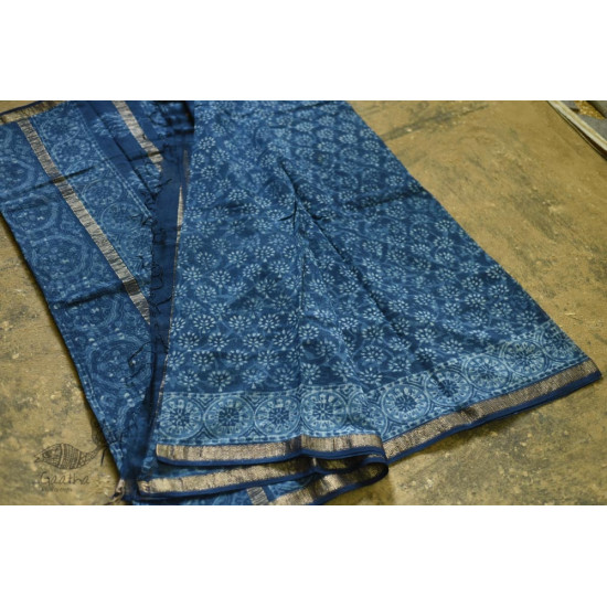 shop dabu hand block printed maheshwari-indigo saree