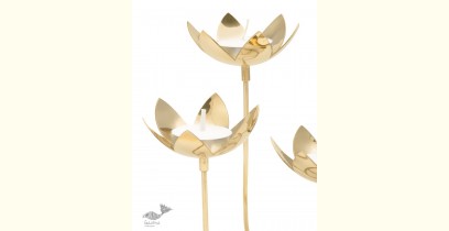 Designer Crafts Products ✫ Lotus Cluster (Two Options - Copper / Brass)