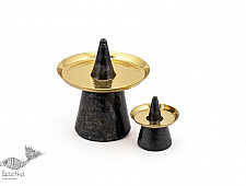 Trataka | Pyramid Incense Stick black (Two options Large/Small)