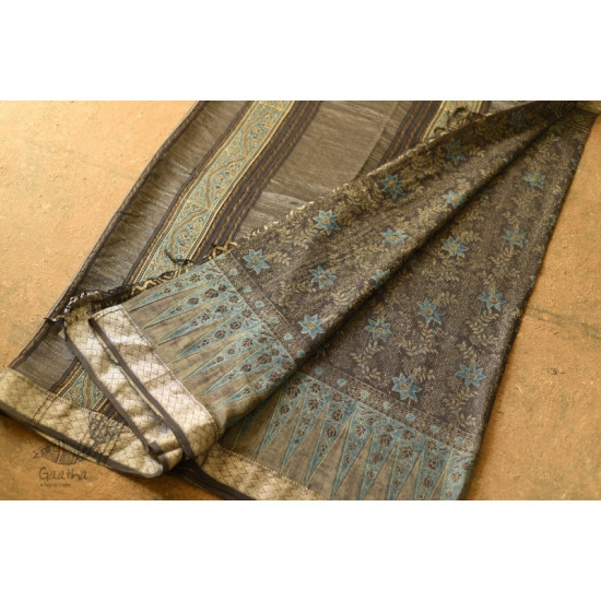 shop handmade Ajrakh Printed Maheshwari Saree