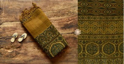 Grishma . ग्रीष्‍म | Handwoven Cotton - Ajrakh Block Printed Dupatta - Green & Yellow