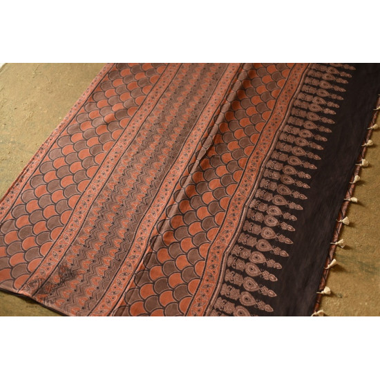 ajrakh printed mul cotton saree