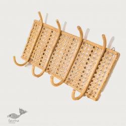 Home Decor Furniture  ~  Wicker Hook Organiser