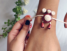 Kids Rakhi | Ghumakkad Babloo ki Jhappi - Paper Quilling Rakhi