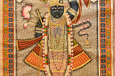 Pichwai Paintings of Nathdwara | Vitthal Nathji  (46" x 31")
