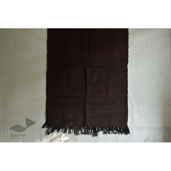 shop handwoven natural woolen stole from uttarakhand