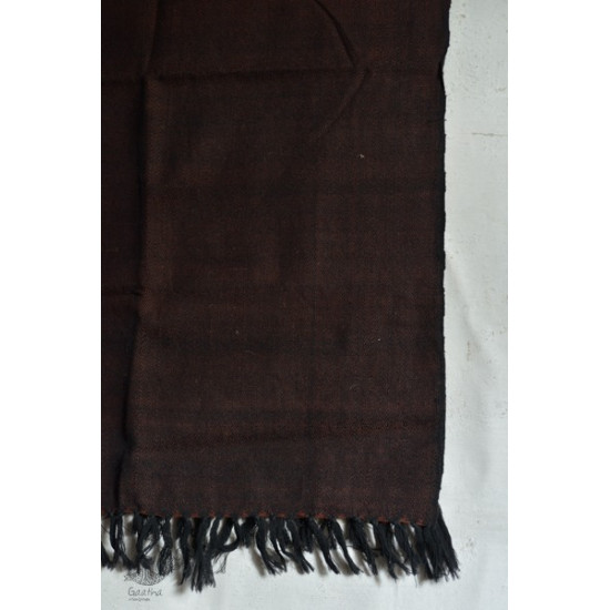 shop handwoven natural woolen stole from uttarakhand