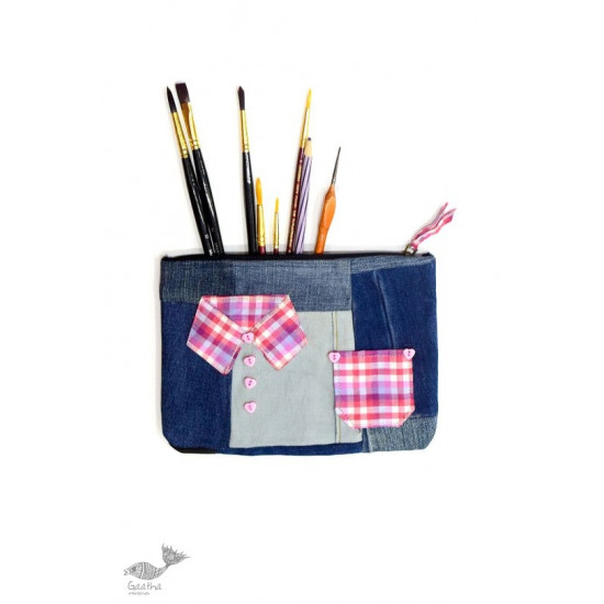 shop Dreamer Laptop Sleeve