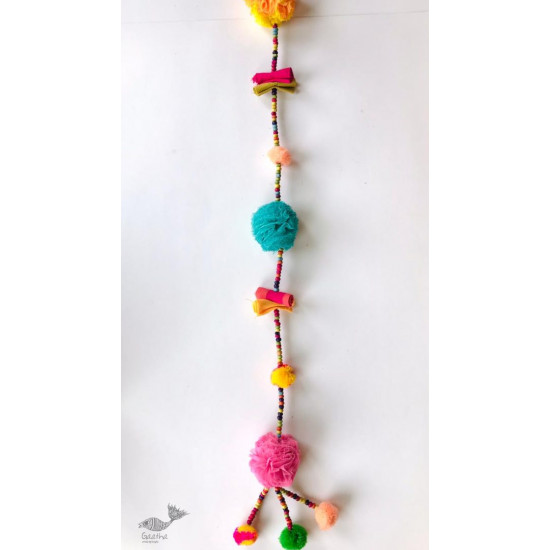 Tinker Pom Pom Hanging String